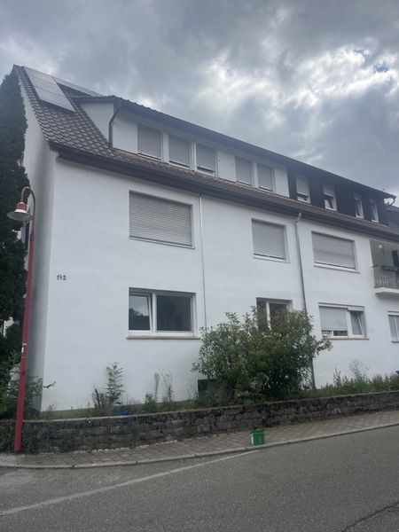 Leerstehende schöne 3 Zimmer Wohnung